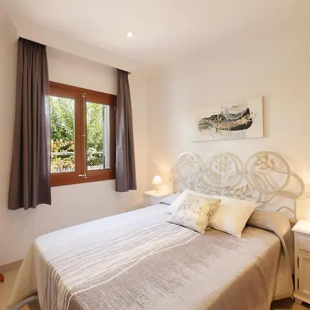 Ideal Mallorca - Celia *